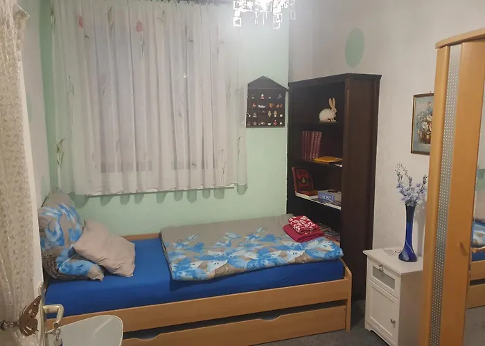 Rum i privatbostad Guest House Grünstadt